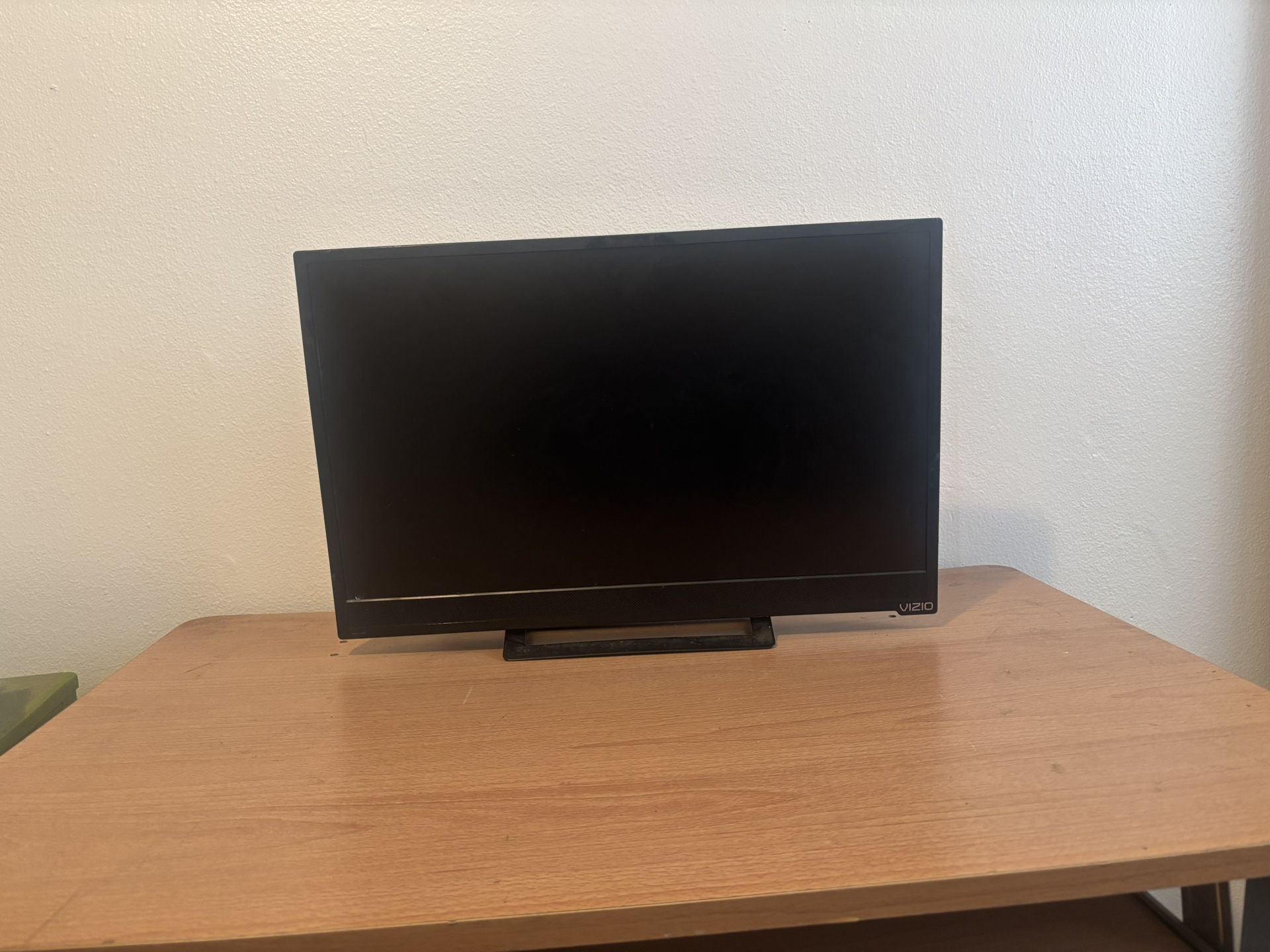 Vizio Tv 22  Inches,  Entertainment, Electronic, Television 