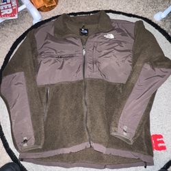 NORTHFACE FLEECE ZIP UP