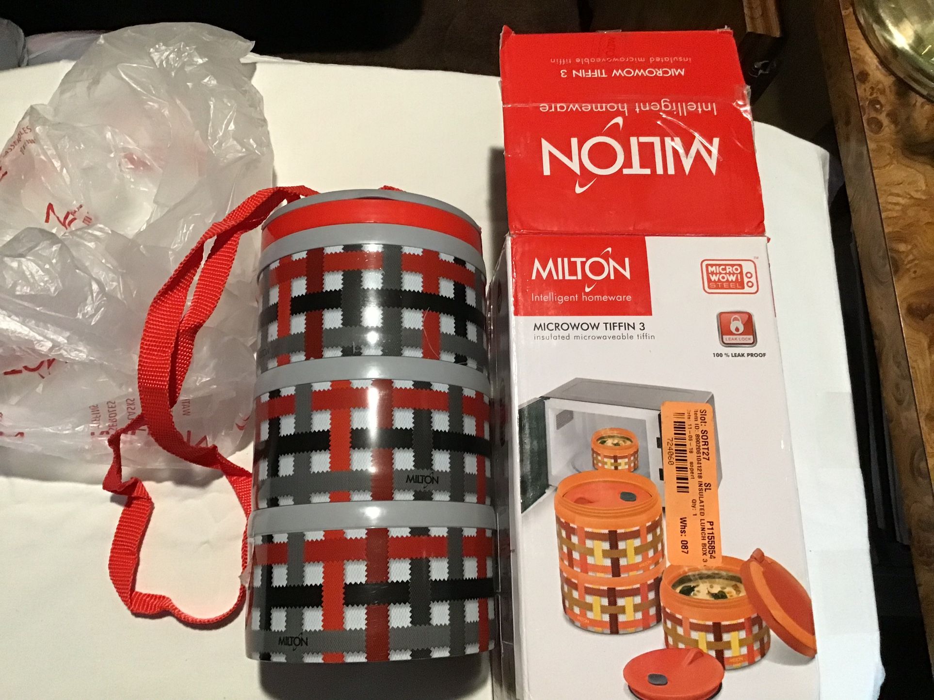 THERMOS FOOR WARMER, MICROWAVE TIFFIN 3, Containers, $25.00 NEW IN BOX