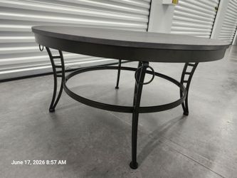 Coffee table with 2 side tables