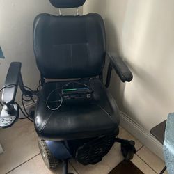 Electric Wheelchair
