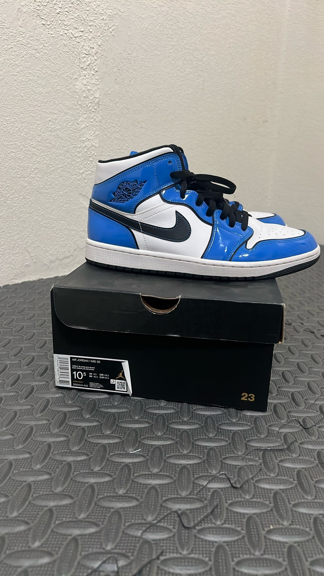 Jordan 1 Mid UNC Patent – Size 10.5 w/ Box 💧🔥