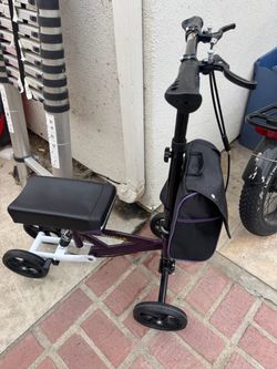Knee scooter