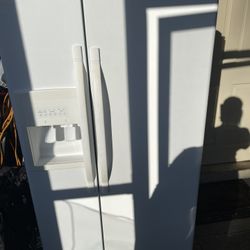 Refrigerator 2 Sides, Whirlpool 