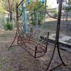 Metal Swing With Stand