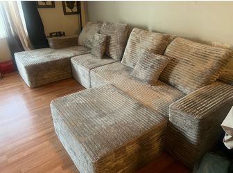 Boneless sectional