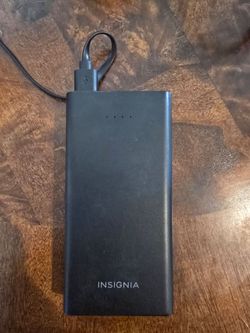 Insignia Power Bank