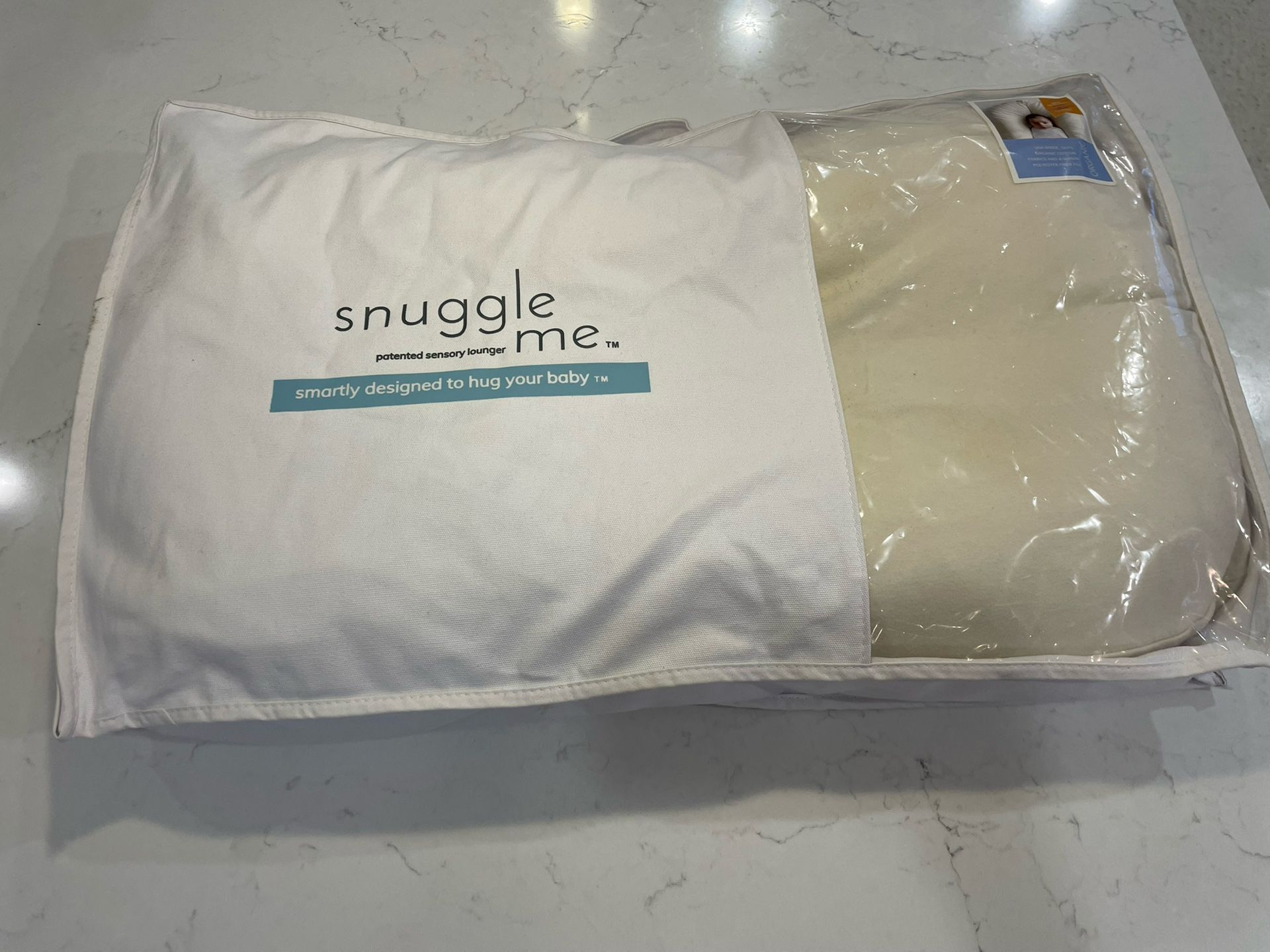 Snuggle Me Infant Lounger