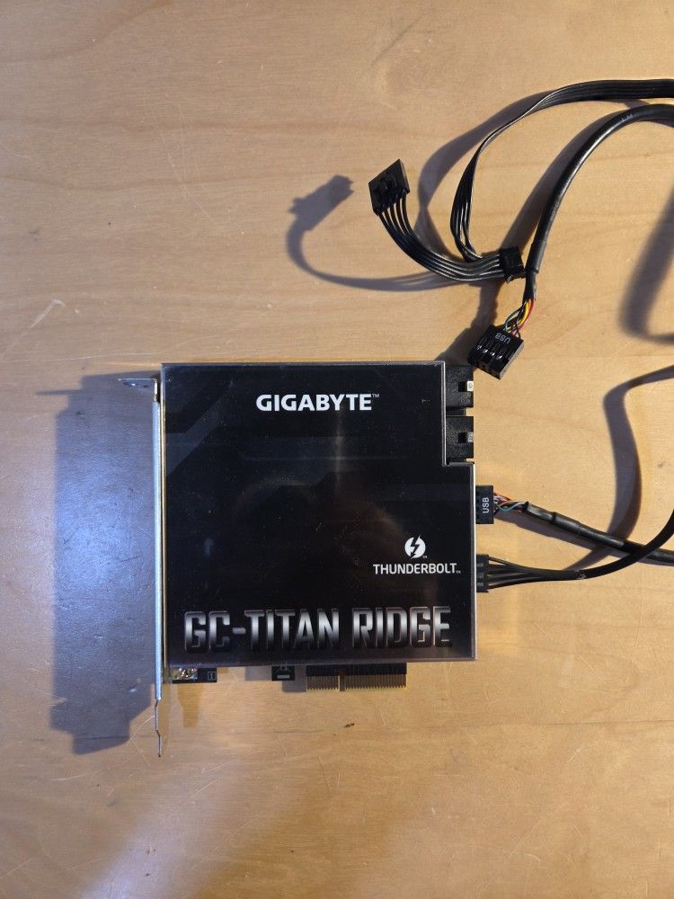 Gigabyte GC-Titan Ridge Thunderbolt 3 PCIe Card Rev 2.0