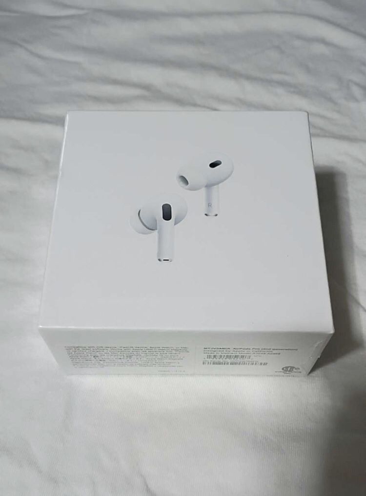 Apple Airpods 2nd Generation New/Sealed