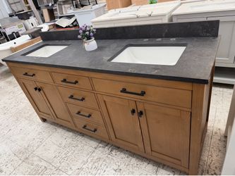 Bathroom cabinet