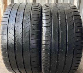 2 tires 295 35 21 Michelin