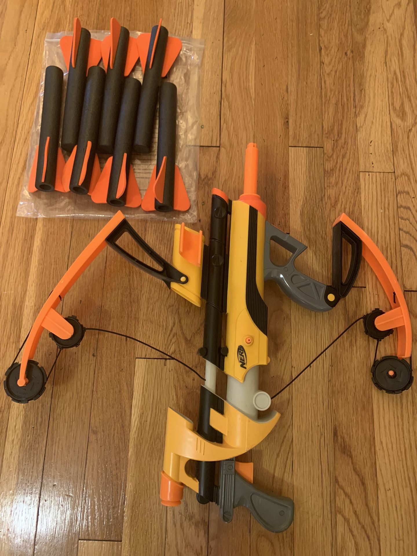 Nerf Bow And Arrow Darts Set