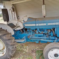 Ford 3000  Tractor 