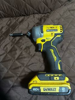 Dewalt 20v atomic impact driver with 2ah battery