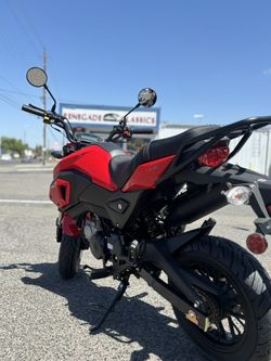 2026 Honda Grom Clone 125cc – Inferno Red