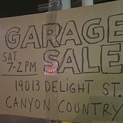 Garage Sale,  Lots of Vintage and Collectibles,