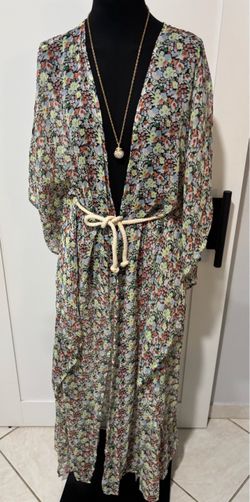 Women’s floral kimono