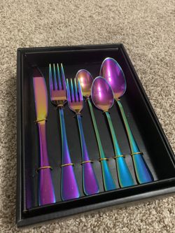 Rainbow Silverware Set 24-piece