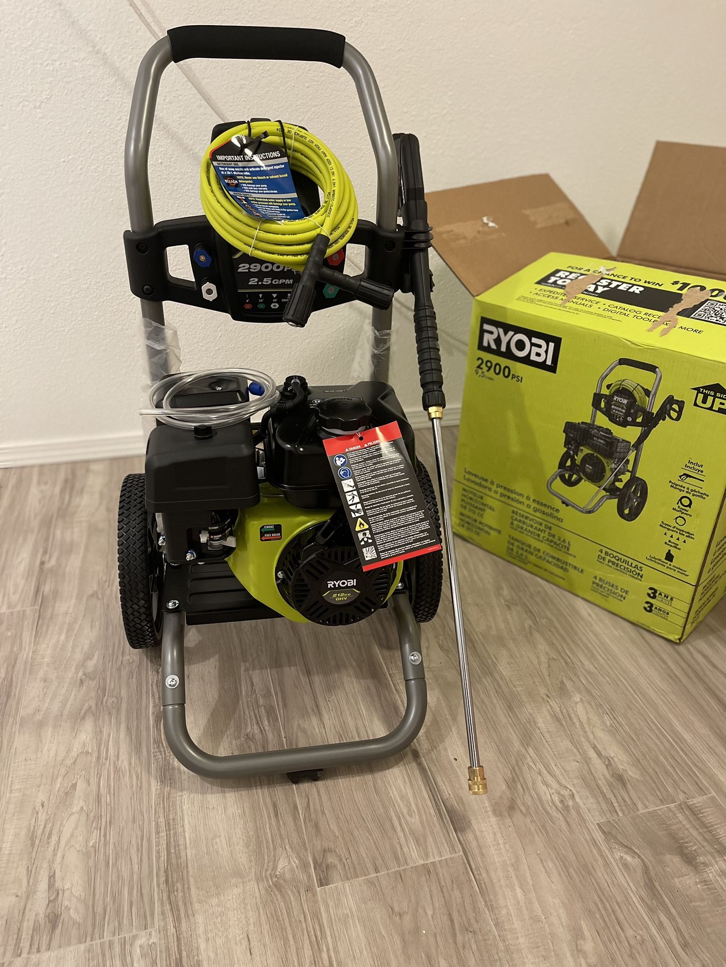 RYOBI 2900 PSI 2.5 GPM Cold Water Gas Pressure Washer with 212cc Engine