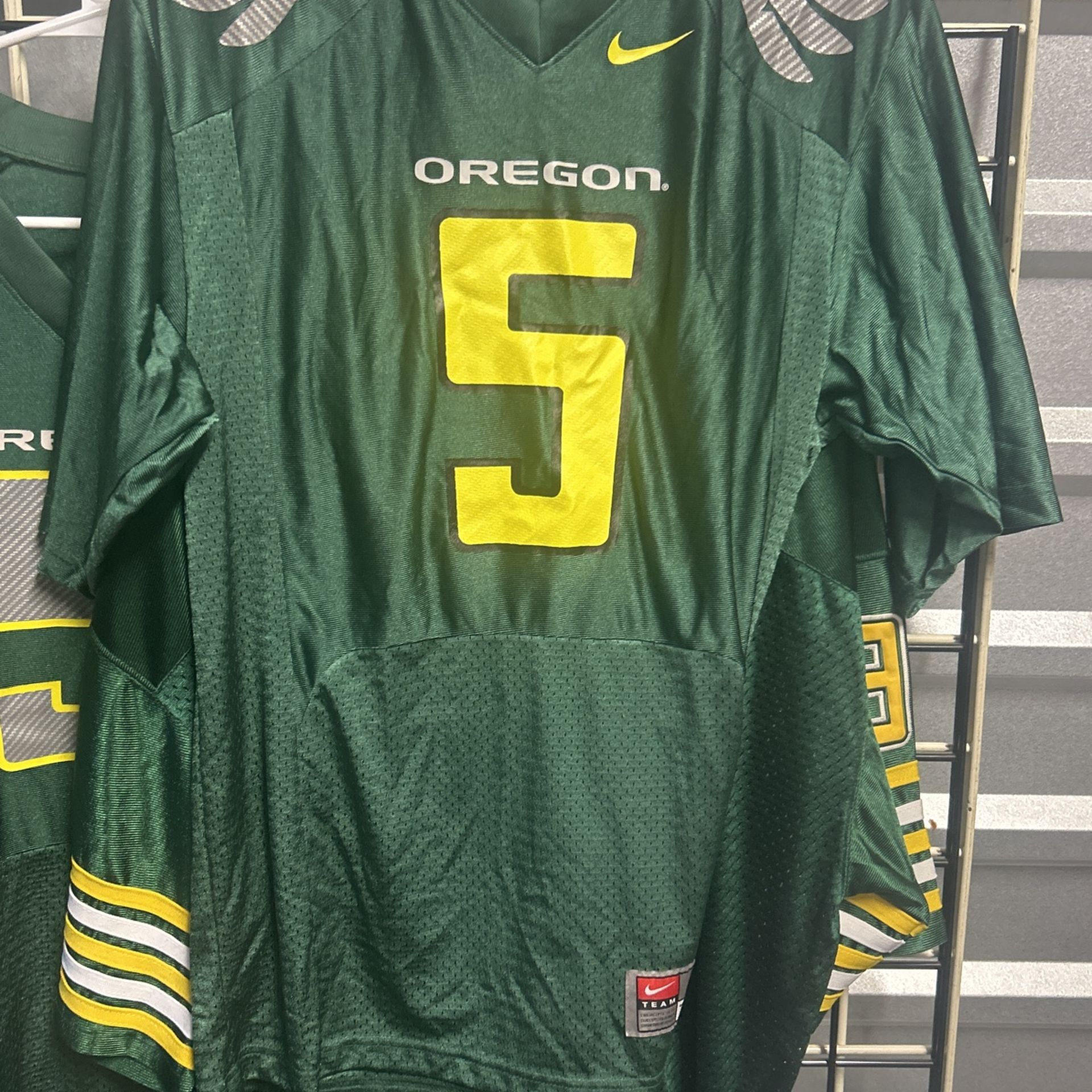 Oregon duck number five size small