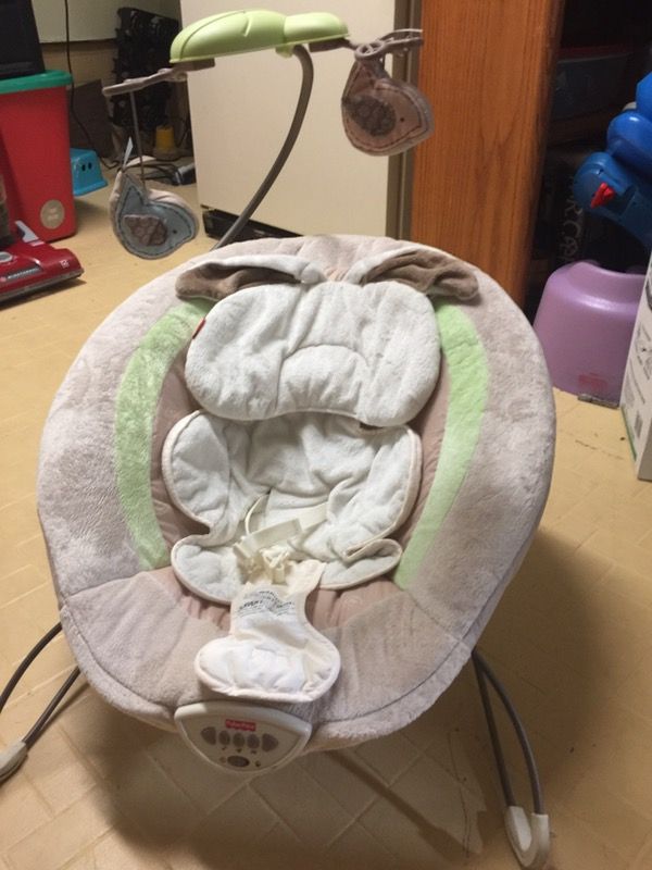 Baby bouncer with music and soothing vibrations
