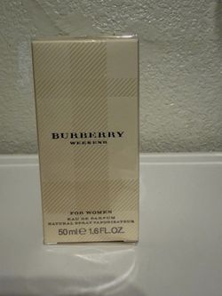 Burberry / Weekend