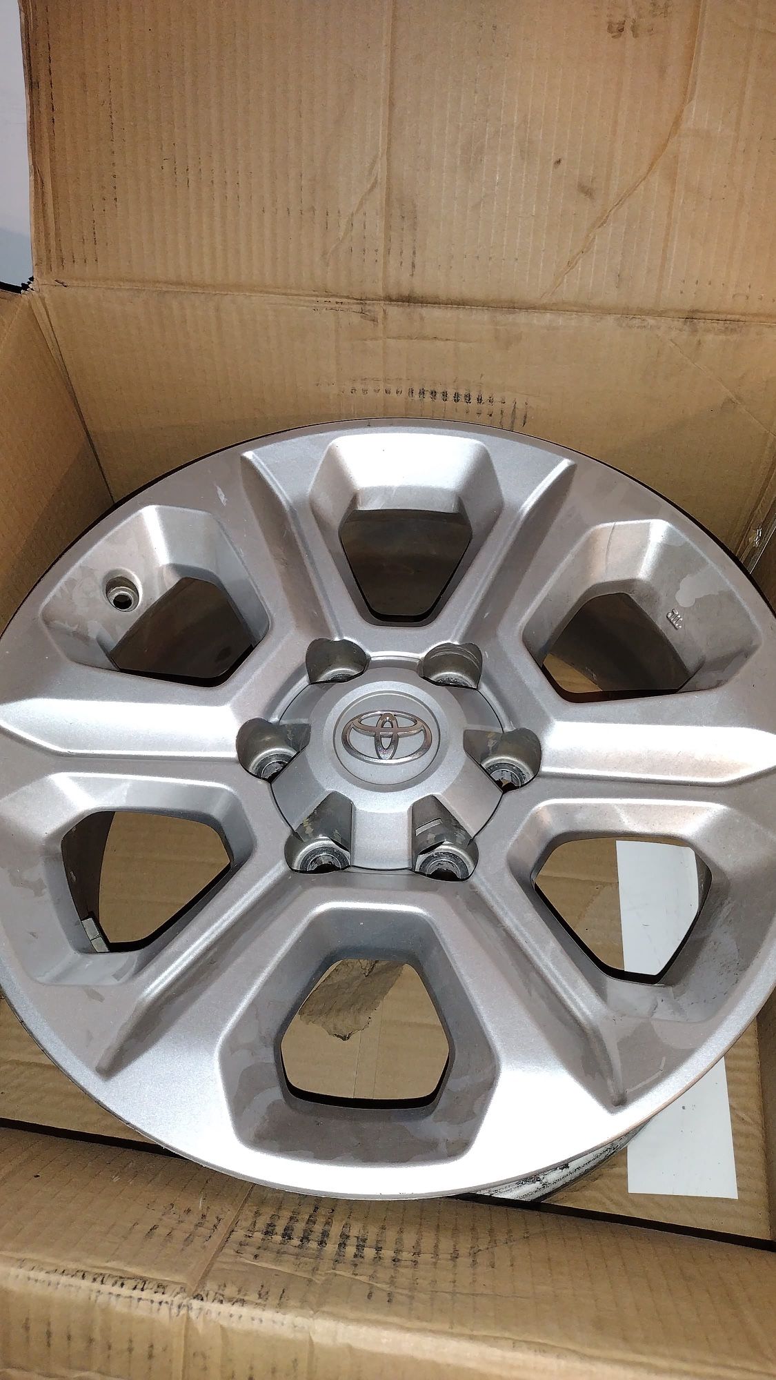 17’ Toyota 4 Runner Rims