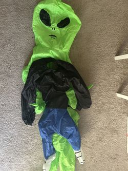 Alien Costum