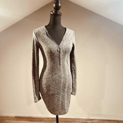 New Small Gray Long Sleeve Dress