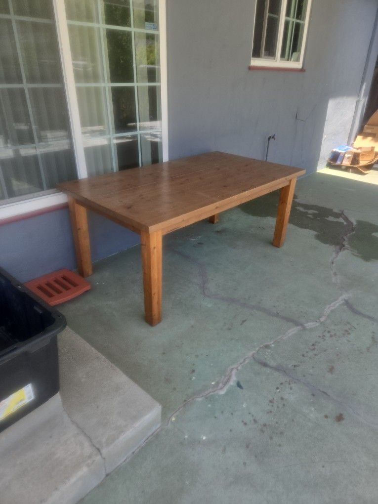 Free Wood Table