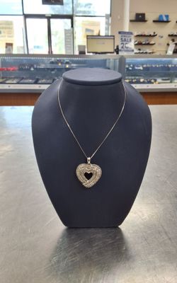 10K White gold Heart Pendant Chain-4.3g-20in-80 Natural Diamond