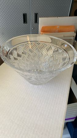 🎄$20!! Waterford Leaded Crystal 11” Bowl