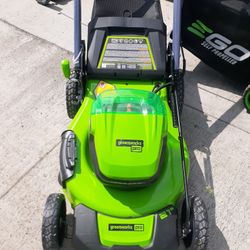 Lawn Mower 80volt 🖼  Greenworks "New"