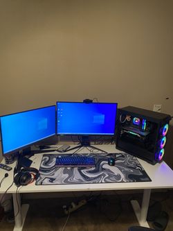White Desk
