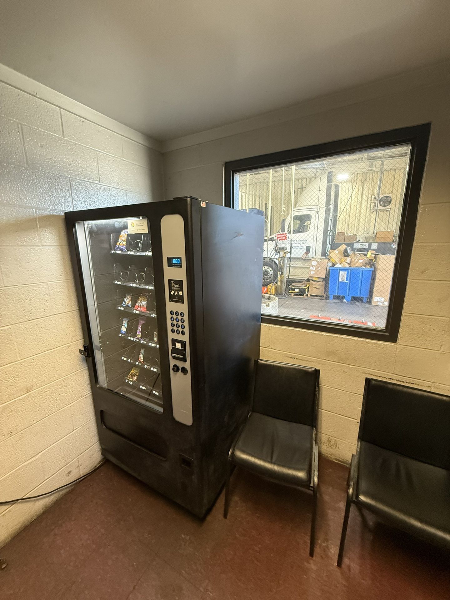 Vending Machine W Location