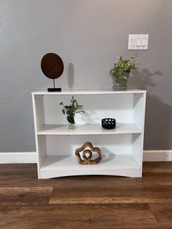 White 2-shelf bookcase/storage organizer in good condition.