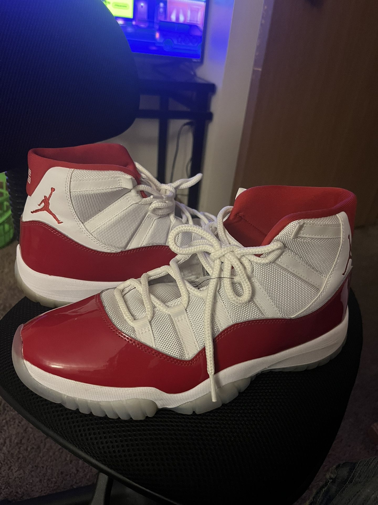 Air Jordan Retro 11 (Cherry) Size 12
