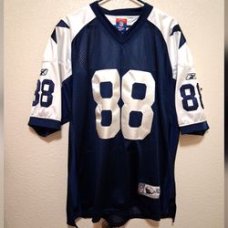 2 xl jersey slight worn in great condition
