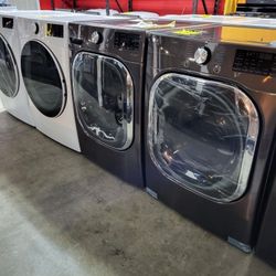 LG ThinQ Front Load Washer 5.0 Cubic Feet Dryer 7.4 Cubic Feet 8 7U7