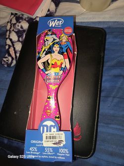 Wonder Woman Wet Brush
