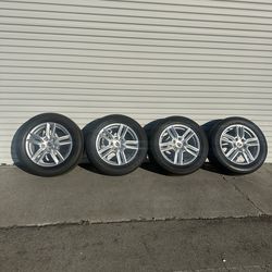 Porsche Macan Factory Wheels & Tires – 255/55R18 – Excellent Condition