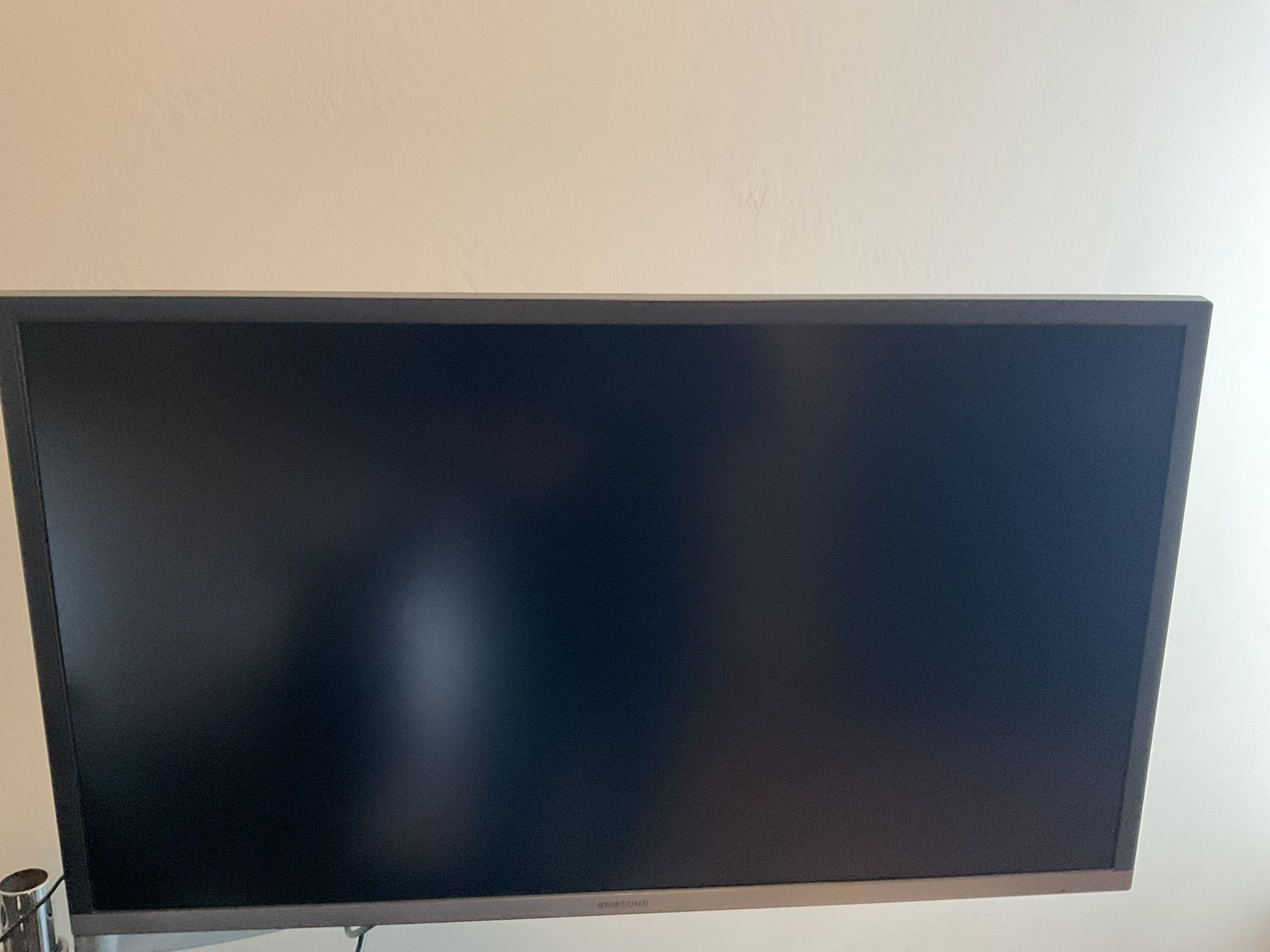 Samsung 28” UH750 4K Monitor Pre Owned