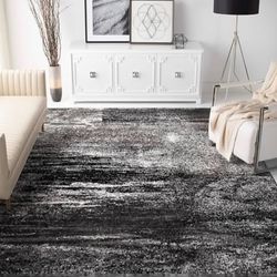 NEW - STILL IN WRAPPER - SAFAVIEH Area Rug 8x10 - Adirondack Collection - Large - Silver & Black, Modern Abstract Design