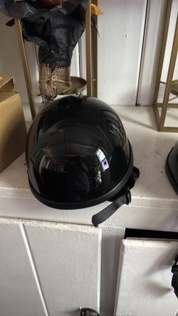 Motorcycle peanut hats