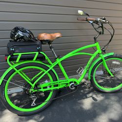 Pedego Interceptor Cruiser Ebike, W/Long Range Battery And Many Accessories 