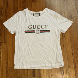Gucci T-Shirt | L