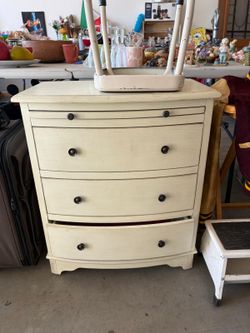 Moving In Sale