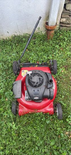 READ DESCRIPTION - FREE LAWN MOWER