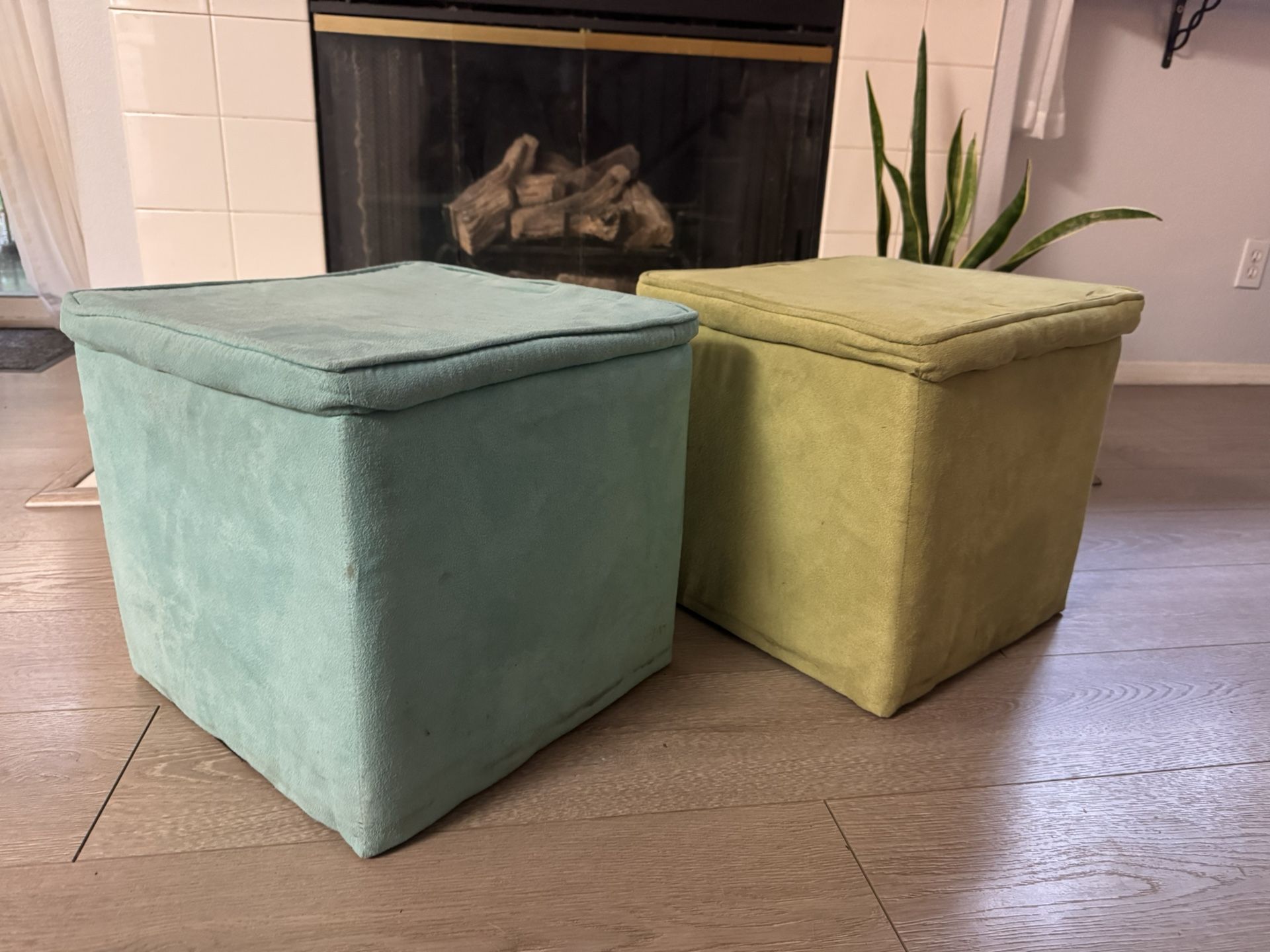 2 Ottomans, Storage Cubes/ Stools 